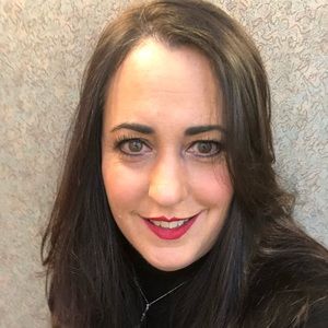 Meet your Posher, Kim